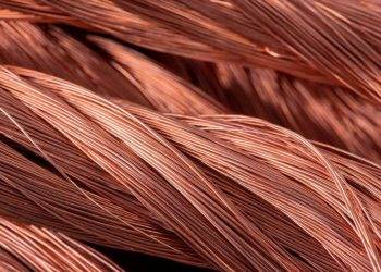 Đồng Bị Kẹt Ở Hoa Kỳ Nhưng Trung Quốc Lại Có Nhiều